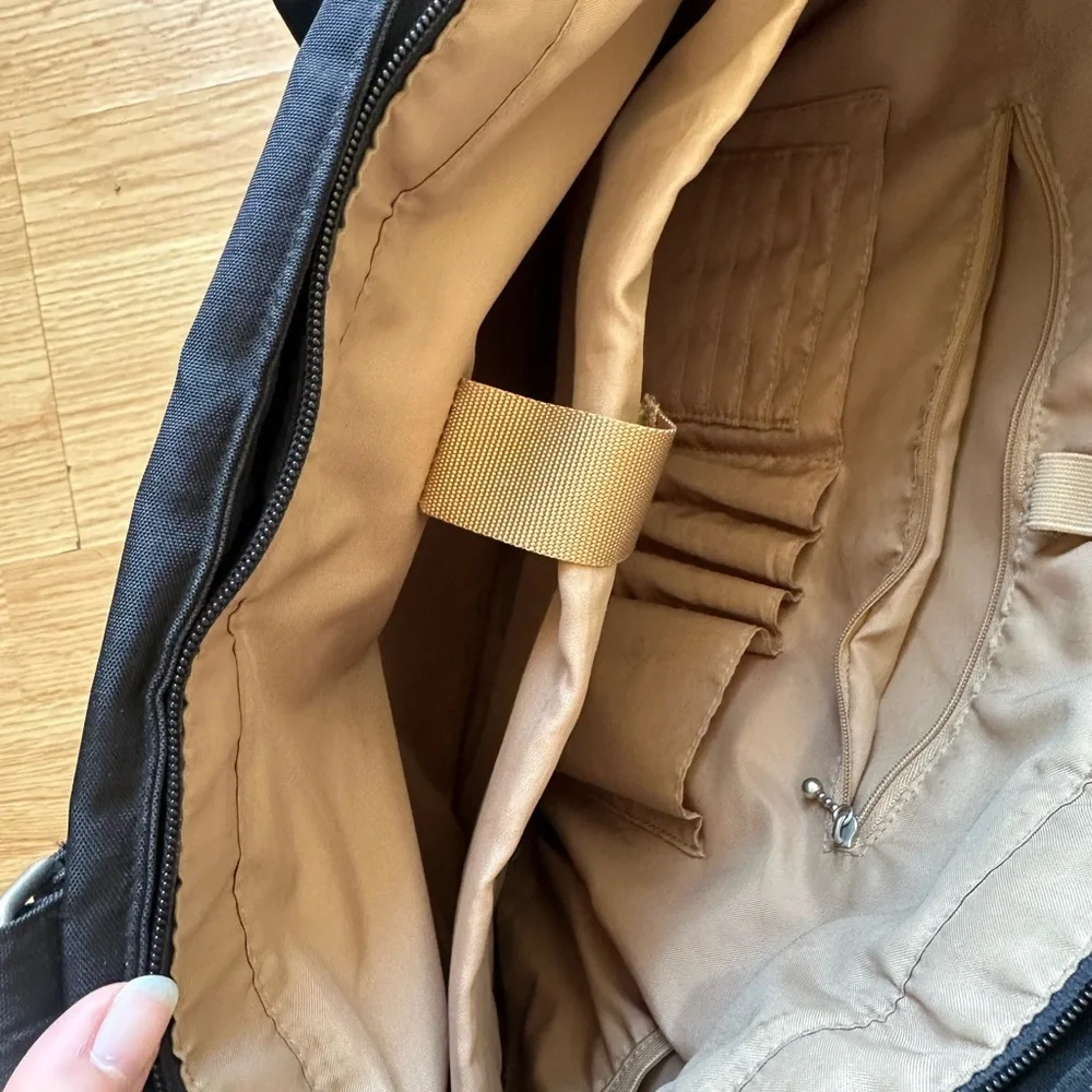 Baggallini black Alfa laptop bag